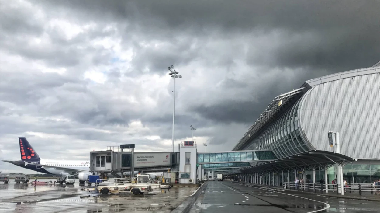 Five pilots targeted by lasers near Brussels Airport