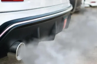 Flanders' CO₂ emission reduction goals threatened by policy delays and changes