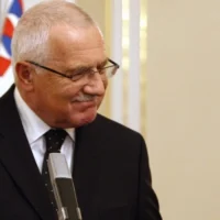 Former Czech president attacks "arrogant green activists"