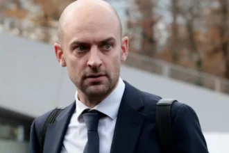 France says the EU to lift some sanctions against Syria