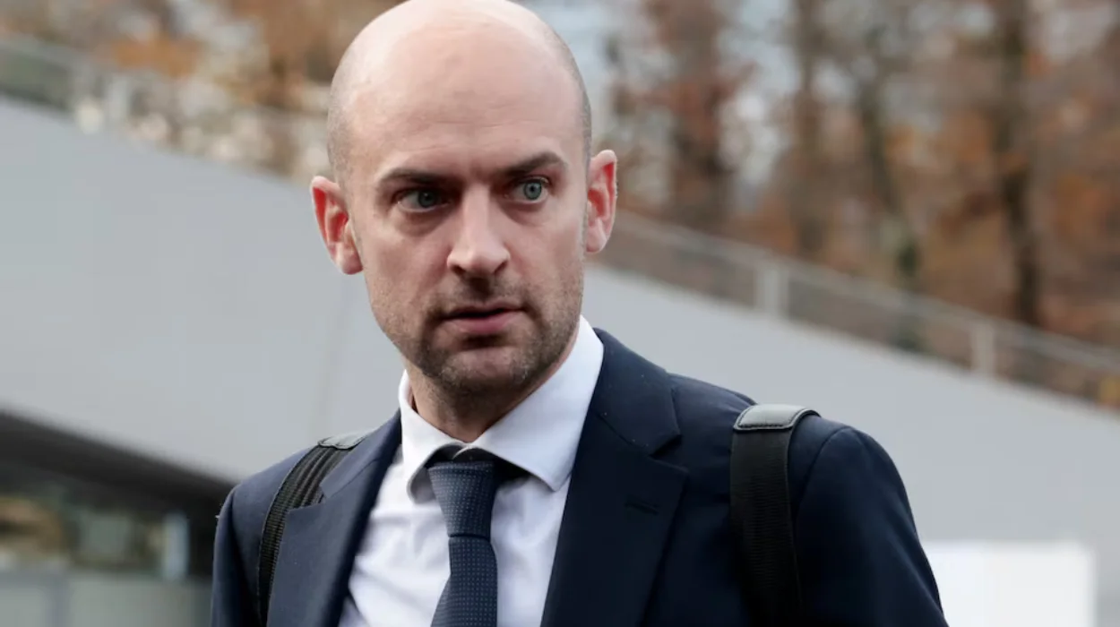 France says the EU to lift some sanctions against Syria