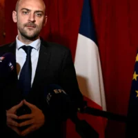 France tells US its red lines on Ukraine peace