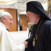 Francis’ striking simplicity set him apart in meetings with Pope