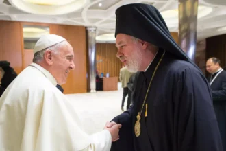 Francis’ striking simplicity set him apart in meetings with Pope