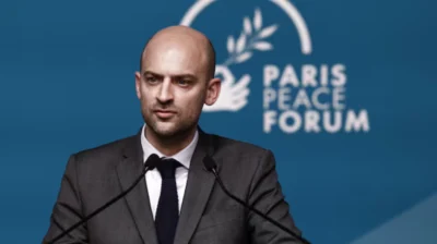 French foreign minister says Greenland belongs to Europe