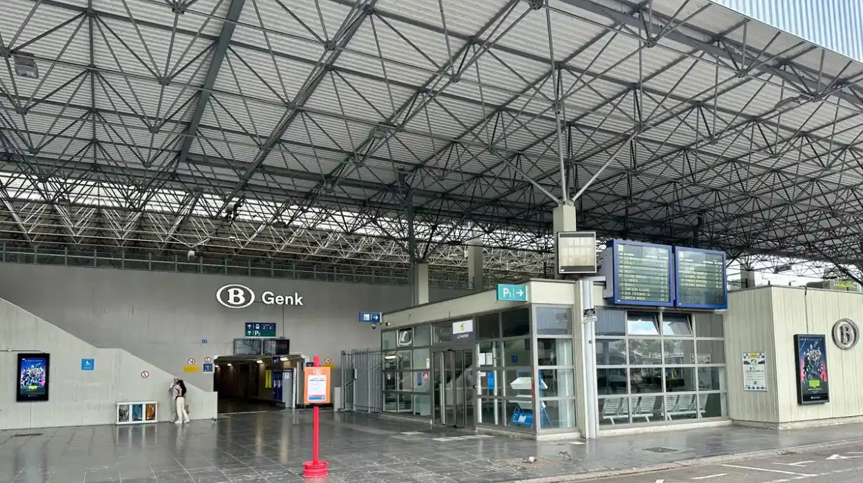 Genk's Mayor demands better train services