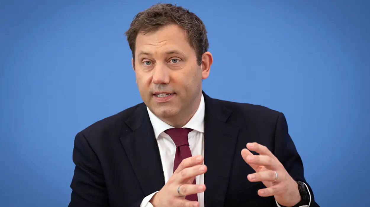 German Vice Chancellor Lars Klingbeil urged reliable security guarantees for Ukraine
