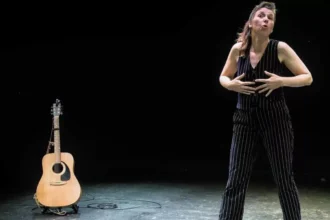 Ghent Art Center hosts CabaretBOM monthly by Els Degryse