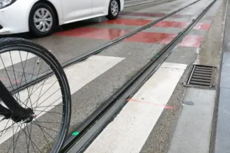 Ghent Cyclists face 500 tram track falls yearly