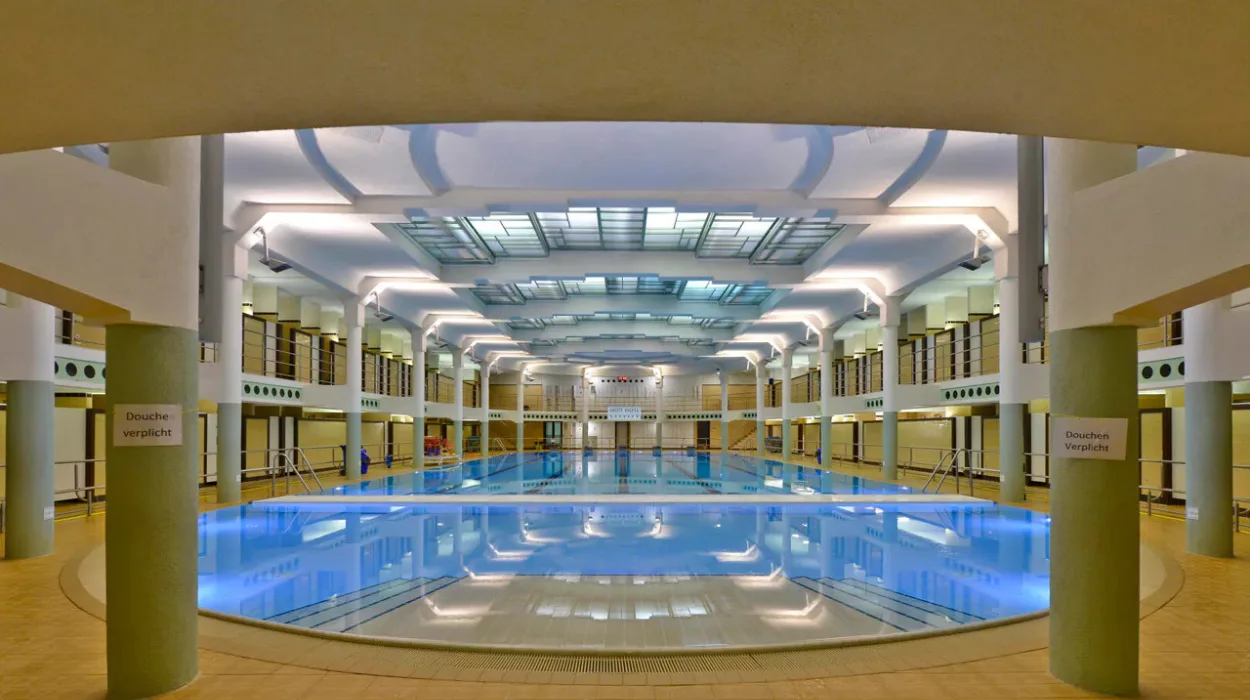 Ghent Farys swimming pools closed due to national strike