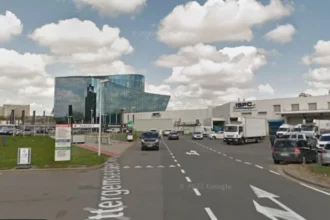 Ghent bans illegal parking at Arena, cuts permit to €25