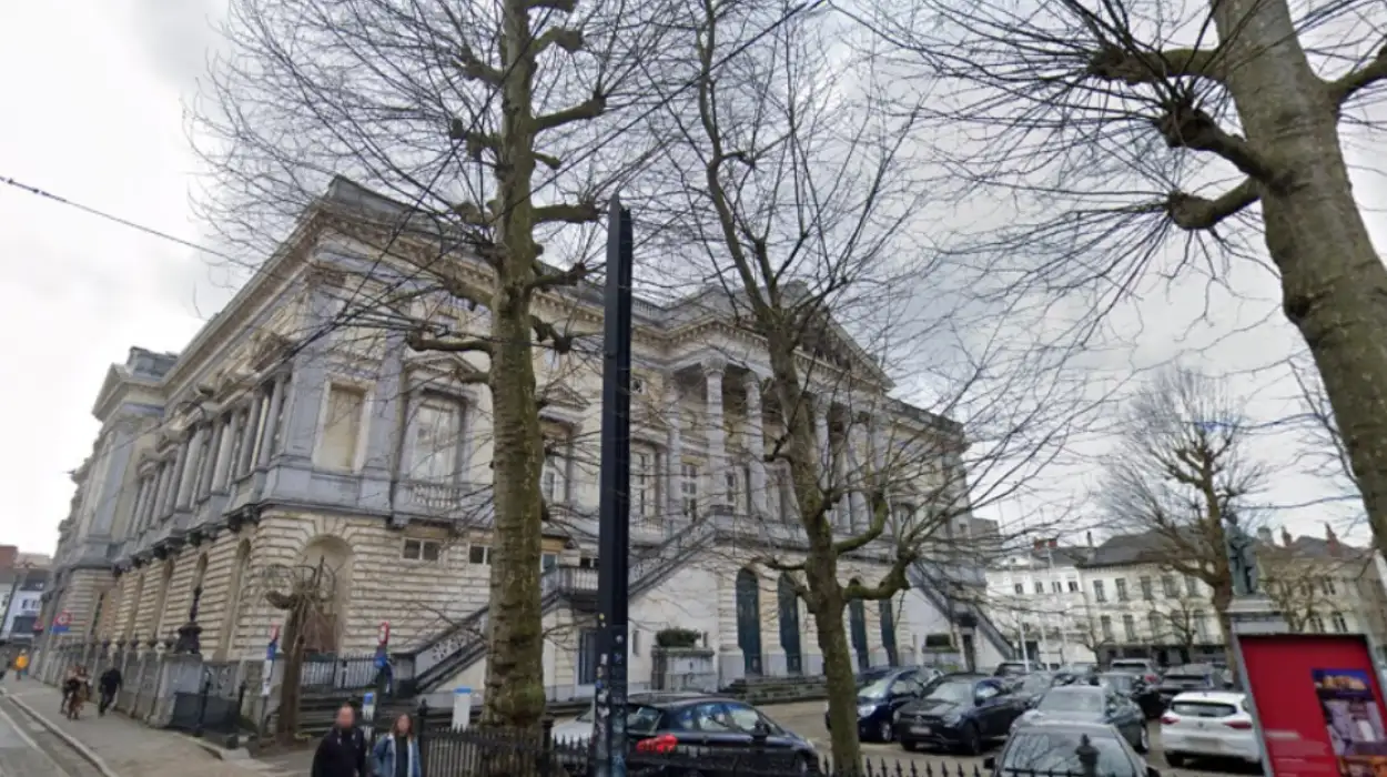 Ghent court of appeal Prosecutor joins protest, delays cases