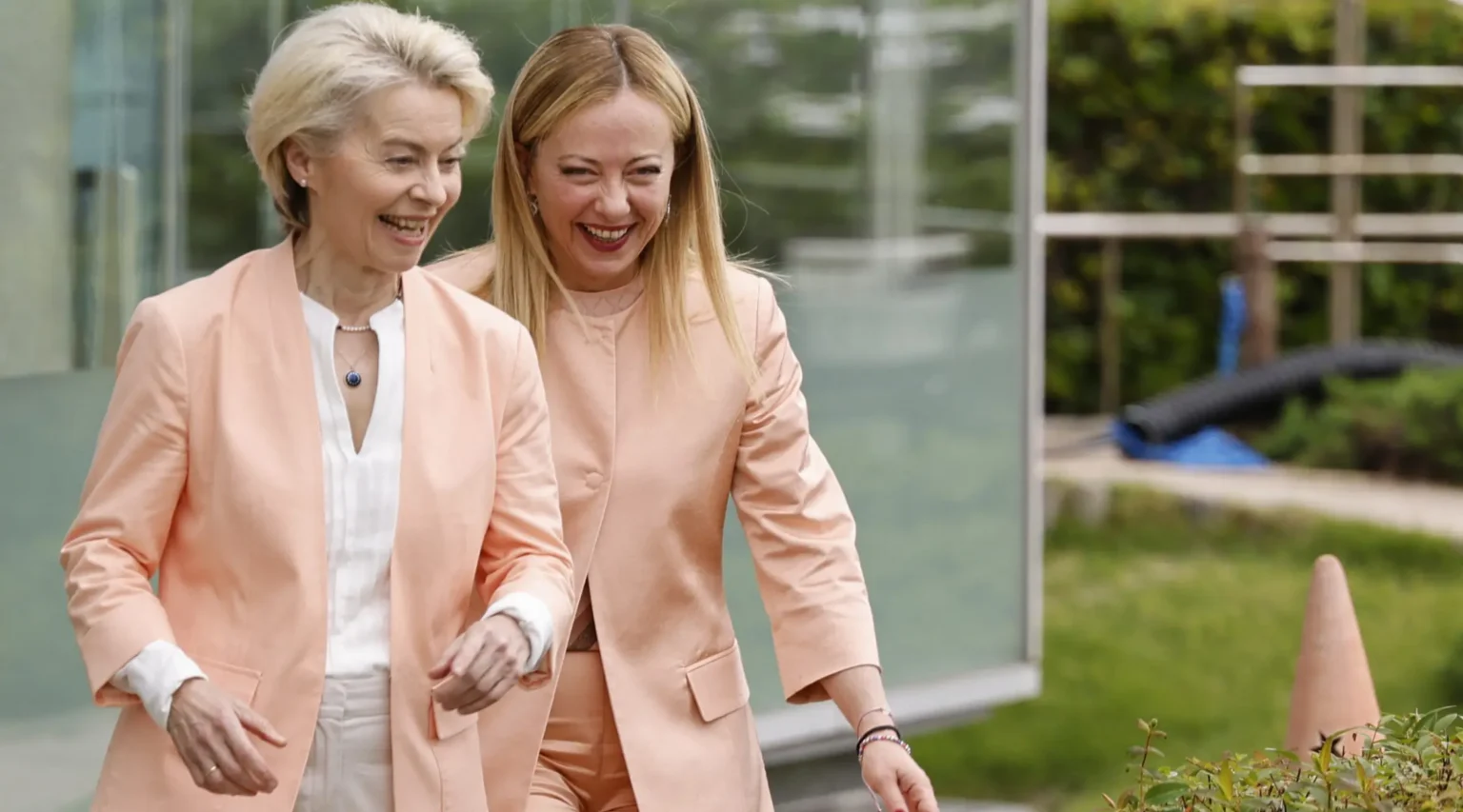Giorgia Meloni pledges continued cooperation with  Ursula von der Leyen