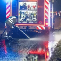 Grease spill on the road causes a problem in Eernegem 