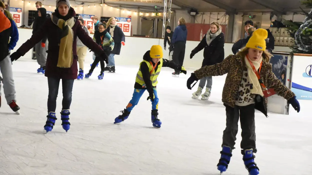 Halle Schaatst draws 17,639 visitors amid challenges