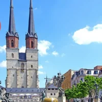 Halle unveils new fountain square for summer cool downs