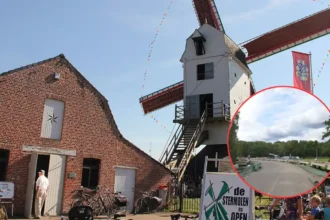 Hechtel-Eksel installs 2 floating bike bridges, Zoë Debbaut leads