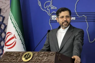 Iran says it seeks peaceful nuclear deal with US