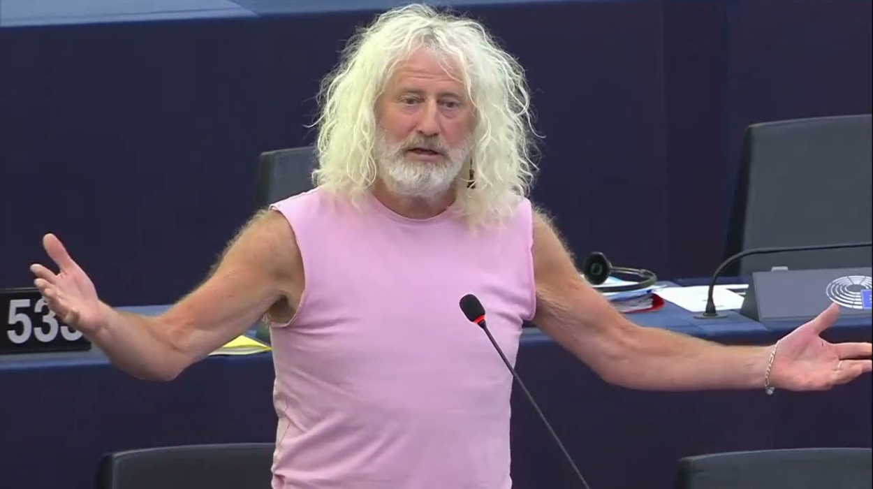 Irish MEP Mick Wallace Challenges EU Commission's Migration Policy