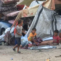 Israel bombs Gaza despite Trump calls for end to bombardment