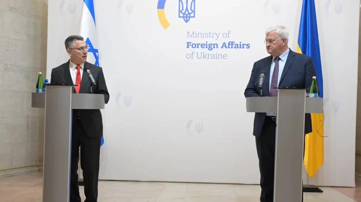 Israeli FM condemns Russian strikes on civilians during Kyiv visit