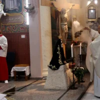 Israeli strike hits Gaza church, kills 21, injures many