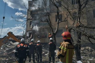 Ukraine missile attack damages residential buildings in Kryvyi Rih during overnight strike in 2026