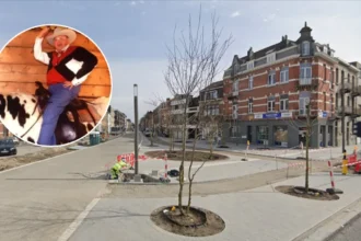 JONG CD&V auctions Jean-Luc Dehaene 1995 cowboy hat in Vilvoorde