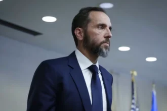 Jack Smith asks Congress and the Justice Department to allow him to testify publicly