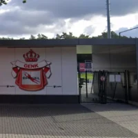 Jaspers fights Lease-End as Mike Penders Joins Chelsea for €20M from Genk 