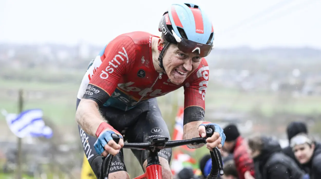 Jenno Berckmoes Belgian cyclist wins muur classic