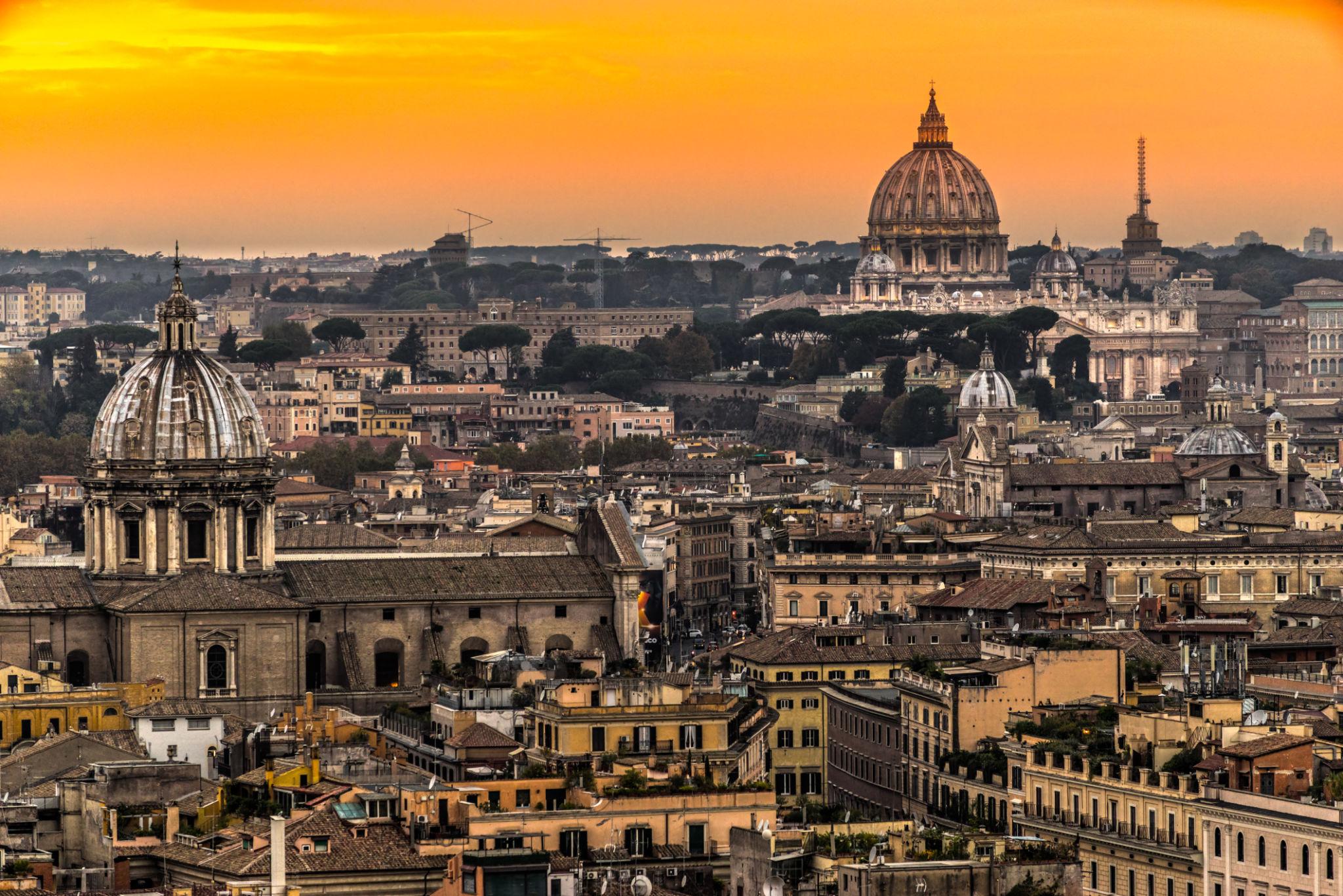 Industrial production trends affecting the Italy economy outlook and manufacturing sector
