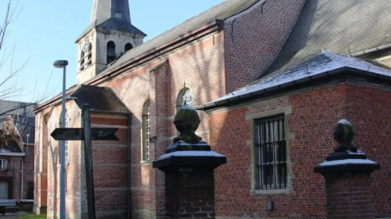 Kapelle-op-den-Bos’ 3 churches remain open with renovations