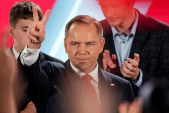 Karol Nawrocki wins tight Polish presidential runoff
