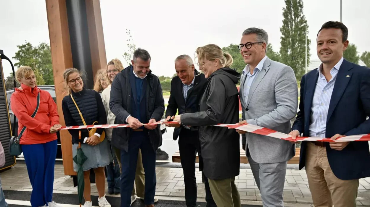 Knokke-Heist's Natienlaan transformed into eco-Friendly 'Green Boulevard'