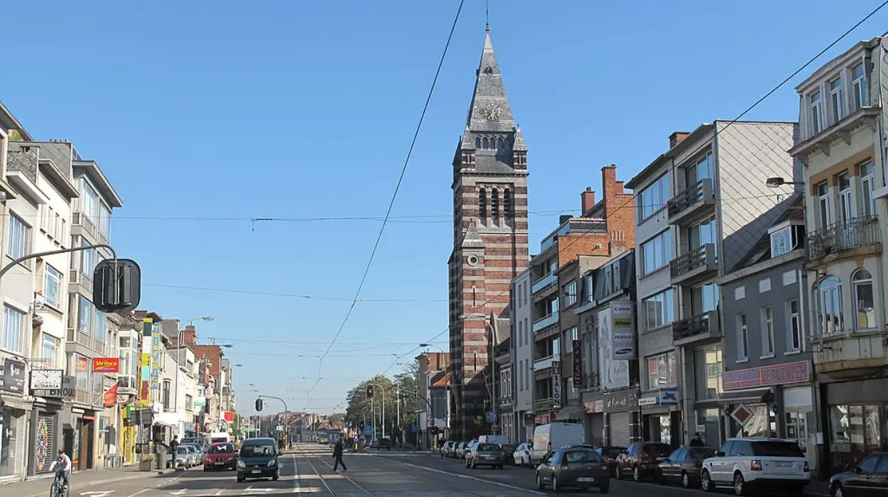 Kontich’s N1 reopens after 1.8km upgrade, praised by Wevers