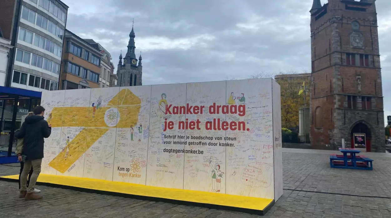 Kortrijk's support wall 'Kom op tegen Kanker' for cancer awareness inspires community