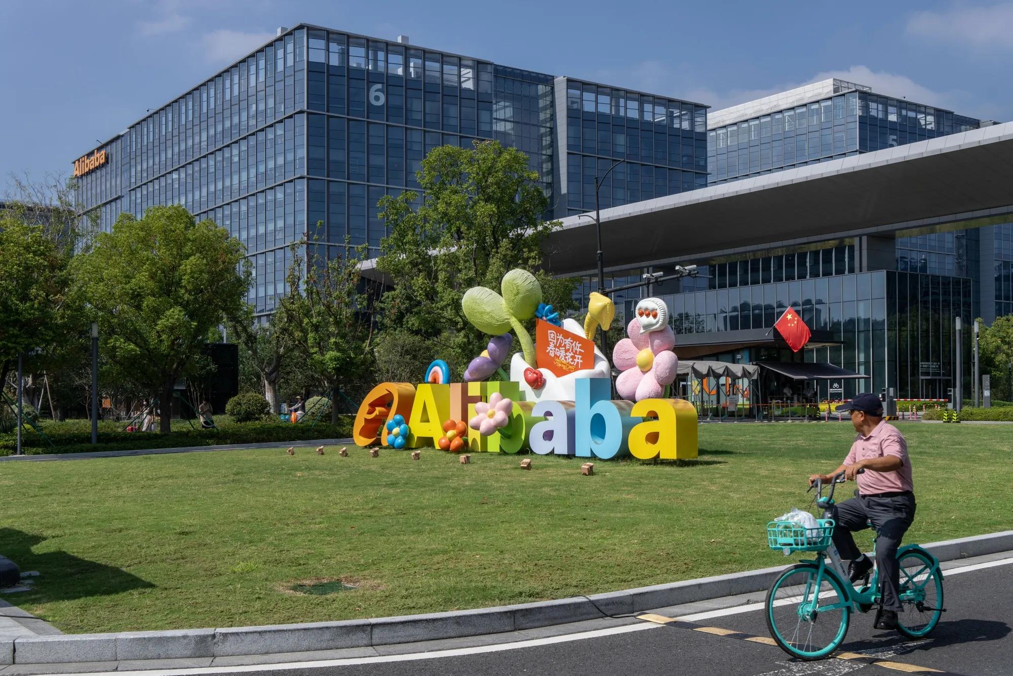 China antitrust investigation examines Meituan and Alibaba-linked travel platforms