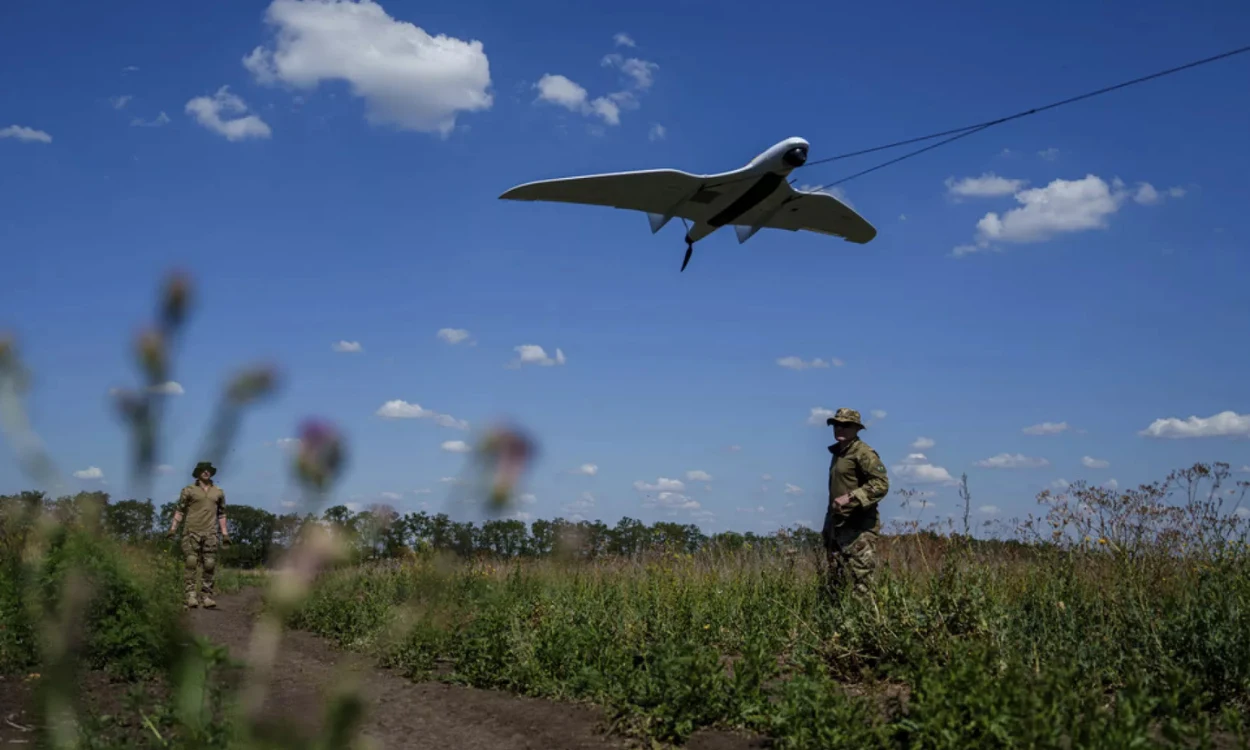 Largest Ukrainian drone strike disrupts Moscow airports