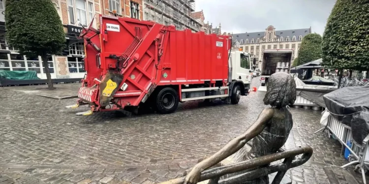 Leuven boosts garbage pickups to tackle restaurant pests and promote cleanline