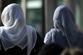 Leuven catholic schools embrace diversity with new headgear policy
