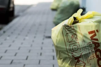 Leuven garbage bag prices rise Small bags €14.50, large bags €29