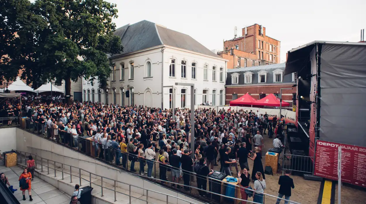 Leuven hosts the 14th M‑IDZOMER festival with music and art
