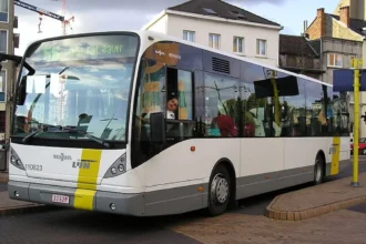 Leuven self-driving bus service delayed by De Lijn