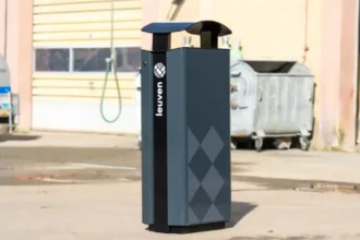 Leuven's Alderman Van announces 1,200 new bins by New Year due to overflow