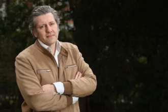 Yvan de Beauffort, Prominent Schaerbeek Liberal, Dies Suddenly at 50