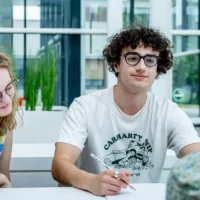 Limburg companies struggle to hire highly educated workers