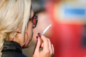 Local politicians rally against outdoor smoking ban in Diest