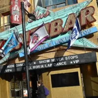 Londerzeel taxes temporary bars, boosting the economy