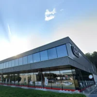 Lummen music store hit by masked men stealing 50 trumpets